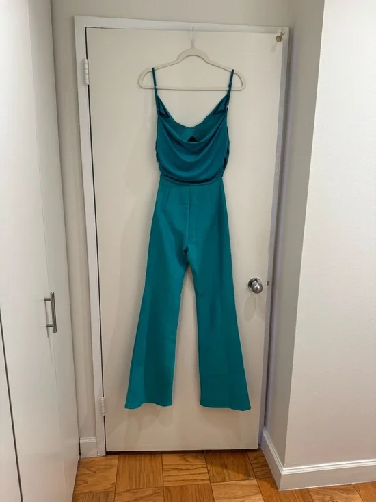 Fashion nova come a bit closer bandage jumpsuit - Picture 4 of 5